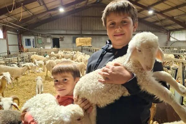 Tristan et Dorian Lapine.